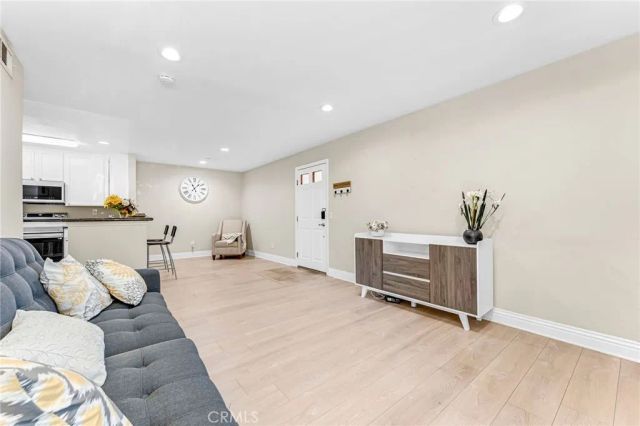 2550 San Gabriel, Corona, CA 92882