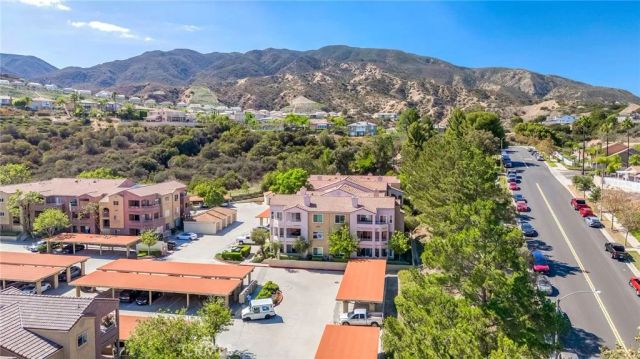2550 San Gabriel, Corona, CA 92882