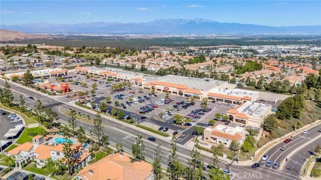 2550 San Gabriel, Corona, CA 92882