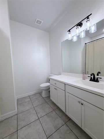17927 Port O Call Street, Crosby, TX 77532