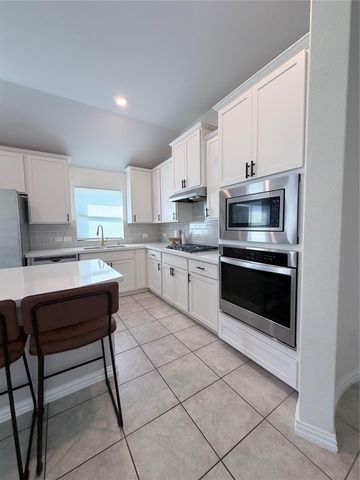 17927 Port O Call Street, Crosby, TX 77532