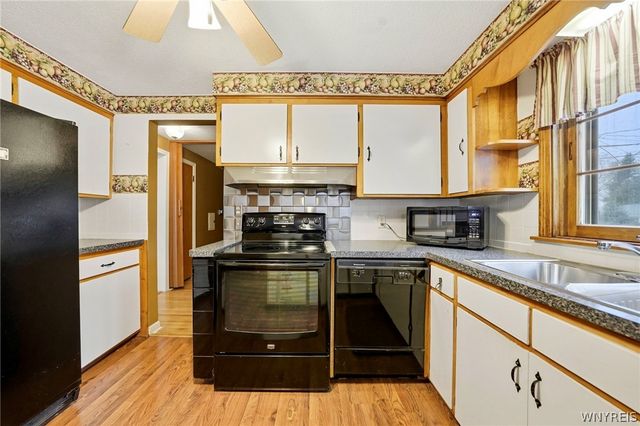 4839 Crestwood Drive, Hamburg, NY 14075