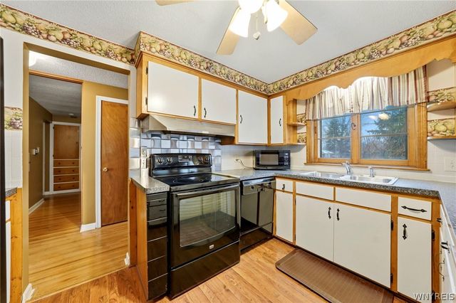 4839 Crestwood Drive, Hamburg, NY 14075