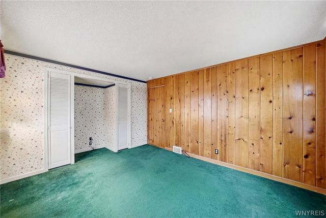 4839 Crestwood Drive, Hamburg, NY 14075