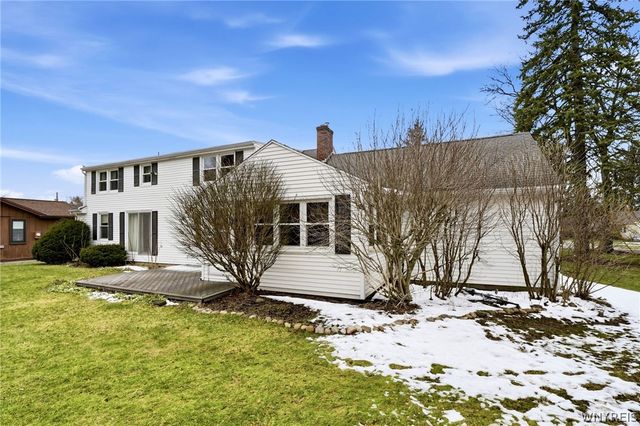 4839 Crestwood Drive, Hamburg, NY 14075