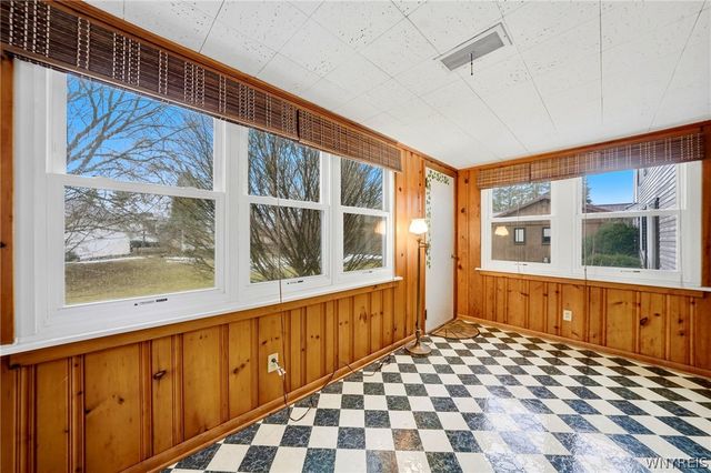 4839 Crestwood Drive, Hamburg, NY 14075