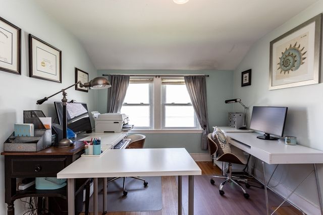 203 Hooper St, Tiverton, RI 02878