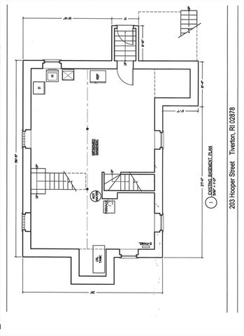 203 Hooper St, Tiverton, RI 02878