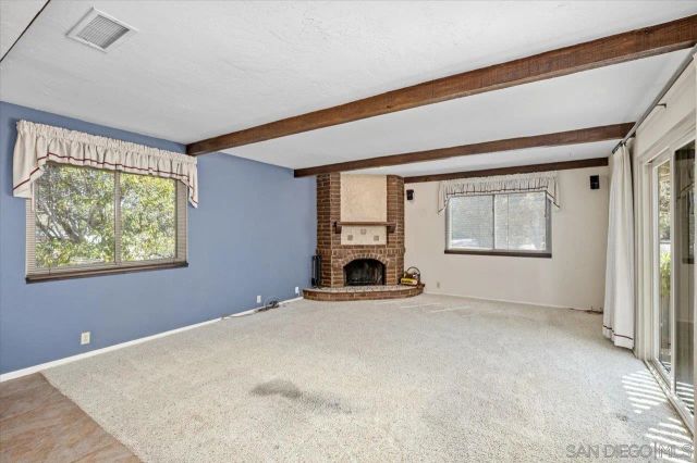 1970 Rohn Rd, Escondido, CA 92025