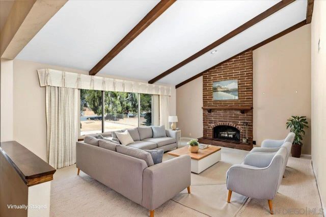 1970 Rohn Rd, Escondido, CA 92025