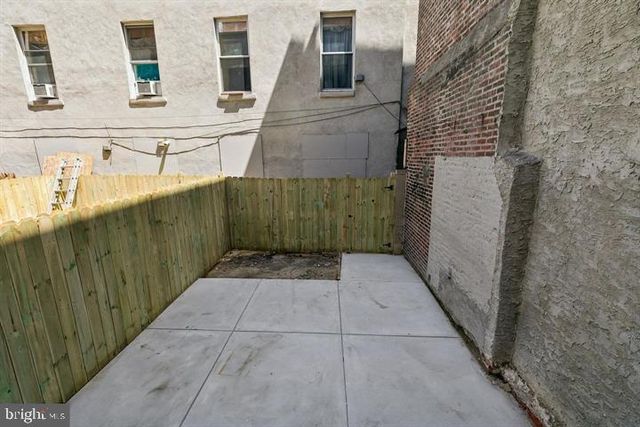1437 S 8TH ST, Philadelphia, PA 19147
