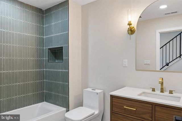 1437 S 8TH ST, Philadelphia, PA 19147