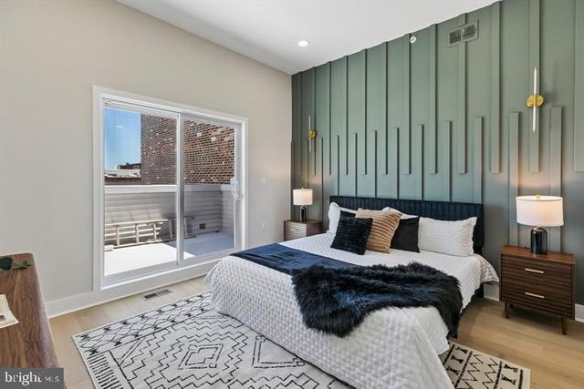 1437 S 8TH ST, Philadelphia, PA 19147