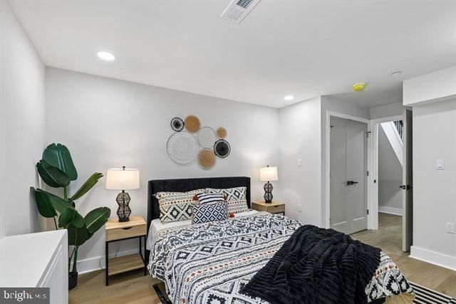 1437 S 8TH ST, Philadelphia, PA 19147