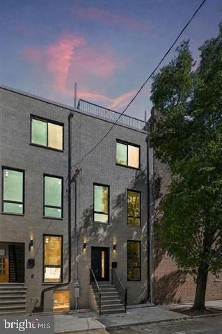 1437 S 8TH ST, Philadelphia, PA 19147