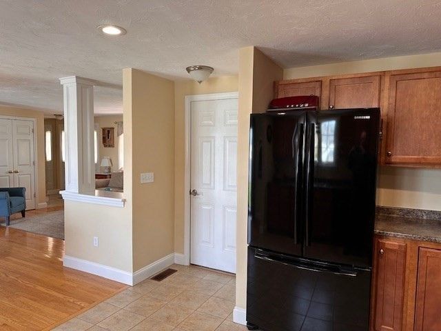 3 Rosemary Ln A, Wareham, MA 02571