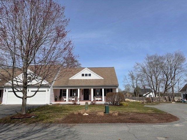 3 Rosemary Ln A, Wareham, MA 02571