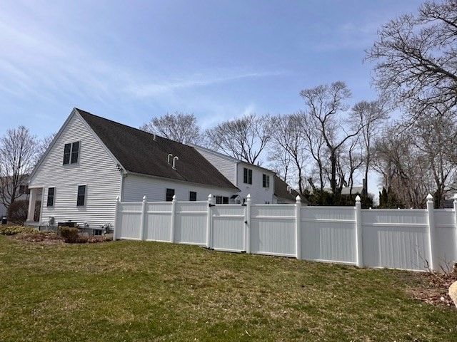 3 Rosemary Ln A, Wareham, MA 02571