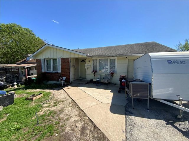 3171 Cleveland Avenue, Kansas City, KS 66104