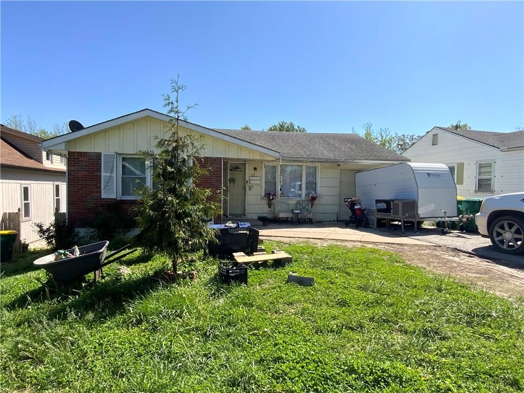 3171 Cleveland Avenue, Kansas City, KS 66104