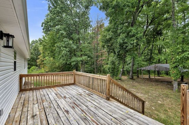 10498 Missionary Ridge Rd, Bon Aqua, TN 37025