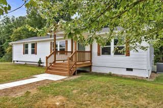 10498 Missionary Ridge Rd, Bon Aqua, TN 37025