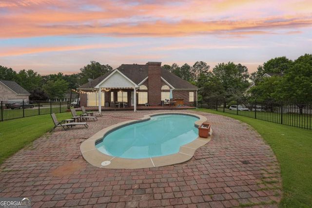 1535 LAKE DOW Road, Mcdonough, GA 30252