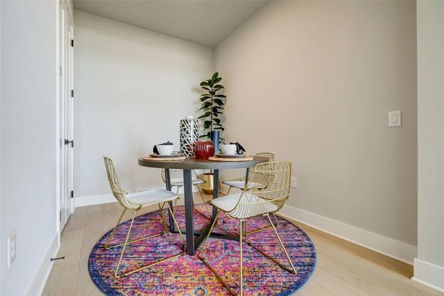 510 W 20th Street 816, Houston, TX 77008