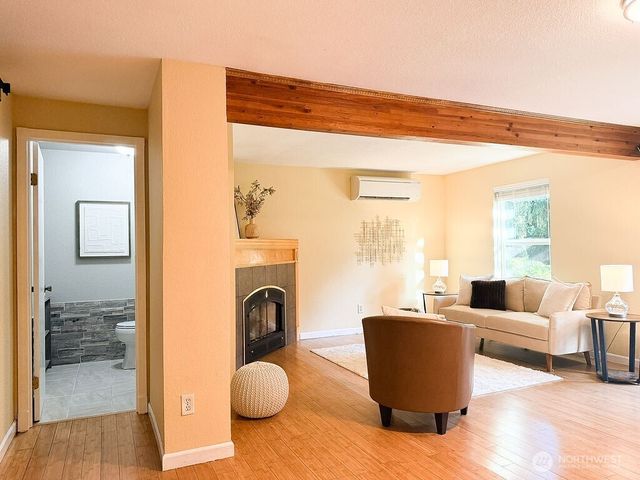 8610 Long Lake Road SE, Port Orchard, WA 98367