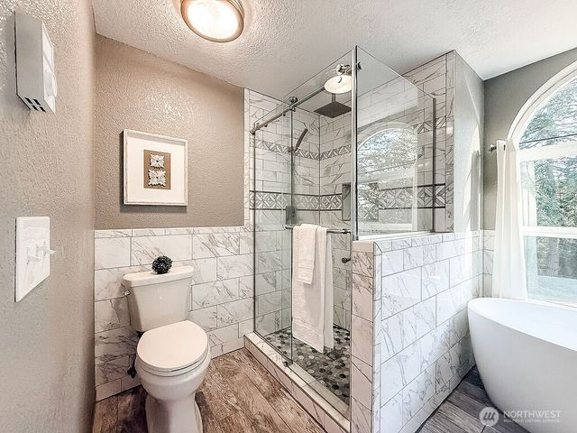 8610 Long Lake Road SE, Port Orchard, WA 98367