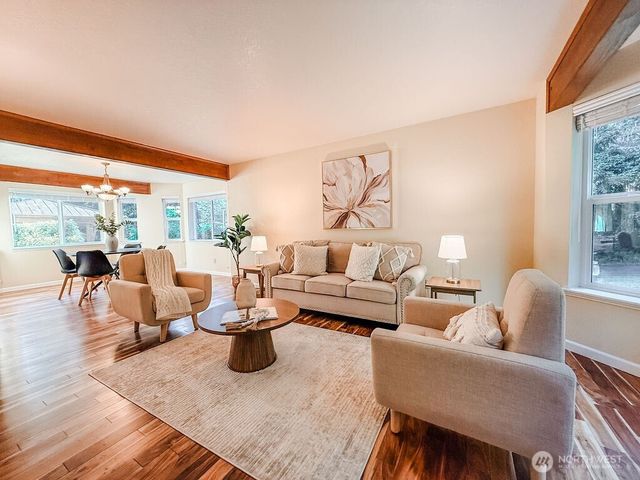 8610 Long Lake Road SE, Port Orchard, WA 98367