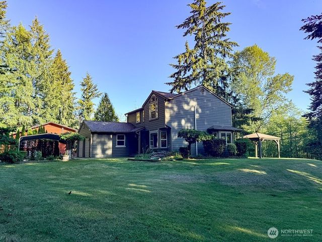 8610 Long Lake Road SE, Port Orchard, WA 98367
