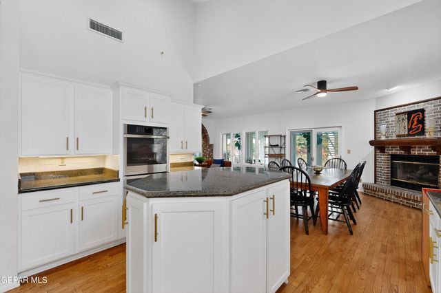 5238 WHITE OAK Drive, El Paso, TX 79932