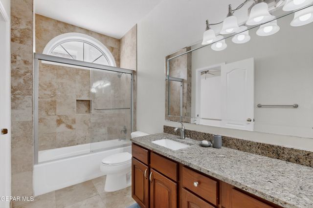 5238 WHITE OAK Drive, El Paso, TX 79932