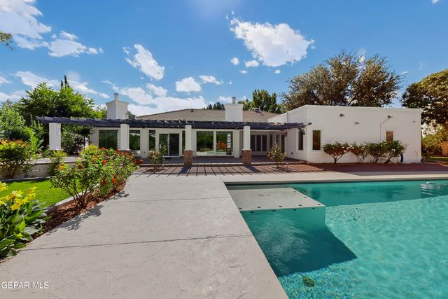 5238 WHITE OAK Drive, El Paso, TX 79932