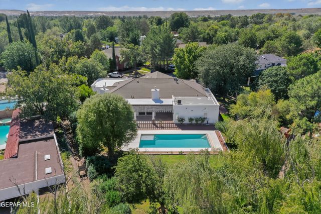 5238 WHITE OAK Drive, El Paso, TX 79932