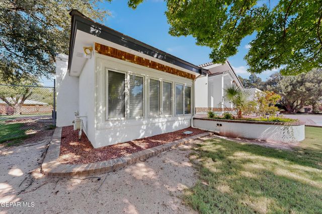5238 WHITE OAK Drive, El Paso, TX 79932