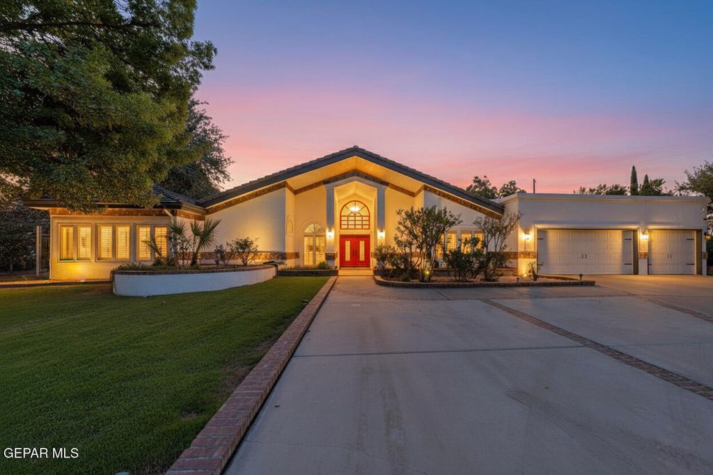 5238 WHITE OAK Drive, El Paso, TX 79932