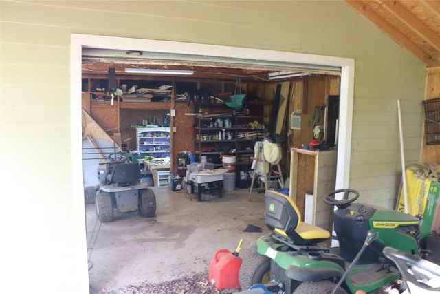 447 County Road 4845, Winnsboro, TX 75494