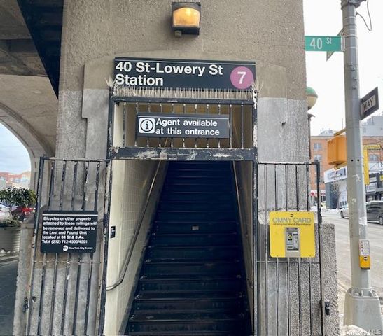 48-21 40 Street 2C, Sunnyside, NY 11104