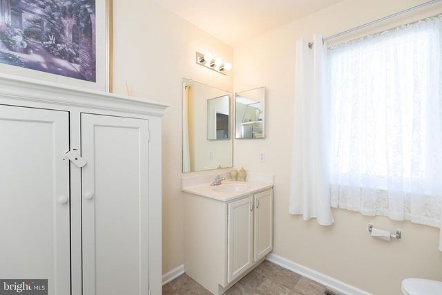 32 SALERNO DR, Smyrna, DE 19977