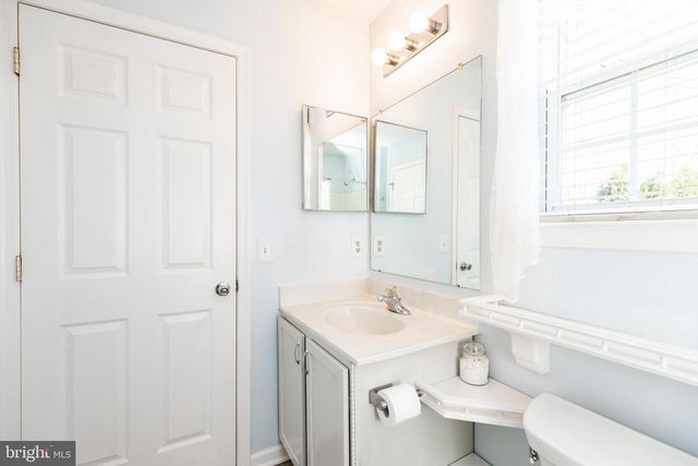 32 SALERNO DR, Smyrna, DE 19977