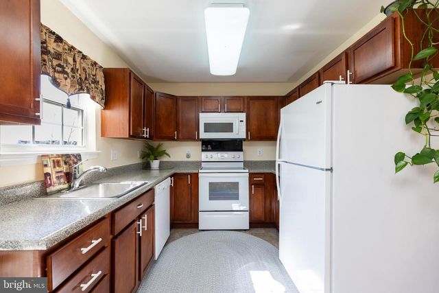 32 SALERNO DR, Smyrna, DE 19977