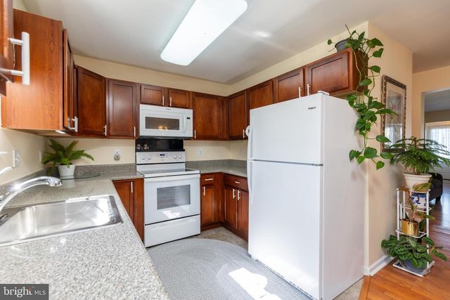 32 SALERNO DR, Smyrna, DE 19977