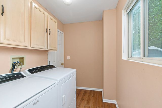 1531 Cumberland Parkway, Algonquin, IL 60102