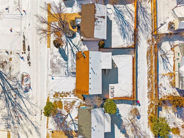 702 Paradise Lane, Colorado Springs, CO 80904