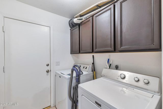 1612 E LAUREL Avenue, Gilbert, AZ 85234