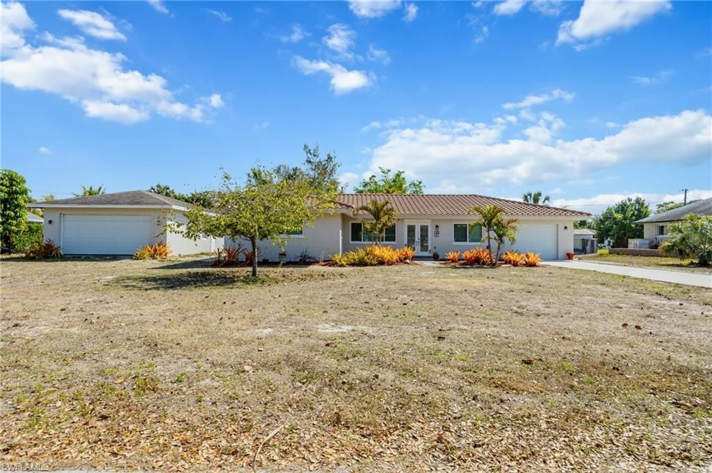 27104 Jarvis RD, BONITA SPRINGS, FL 34135 — exterior