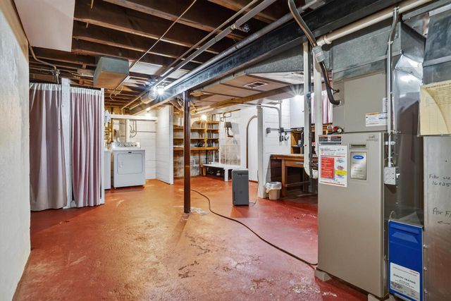 5008 N Elkhart AVENUE, Whitefish Bay, WI 53217