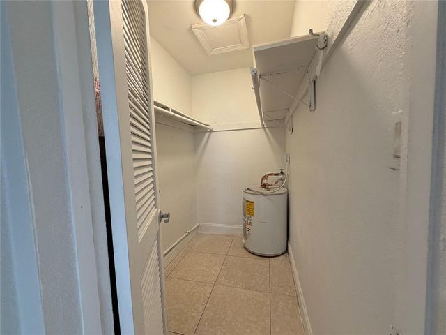 1023 NW 1st Avenue Apt.4, Fort Lauderdale, FL 33311